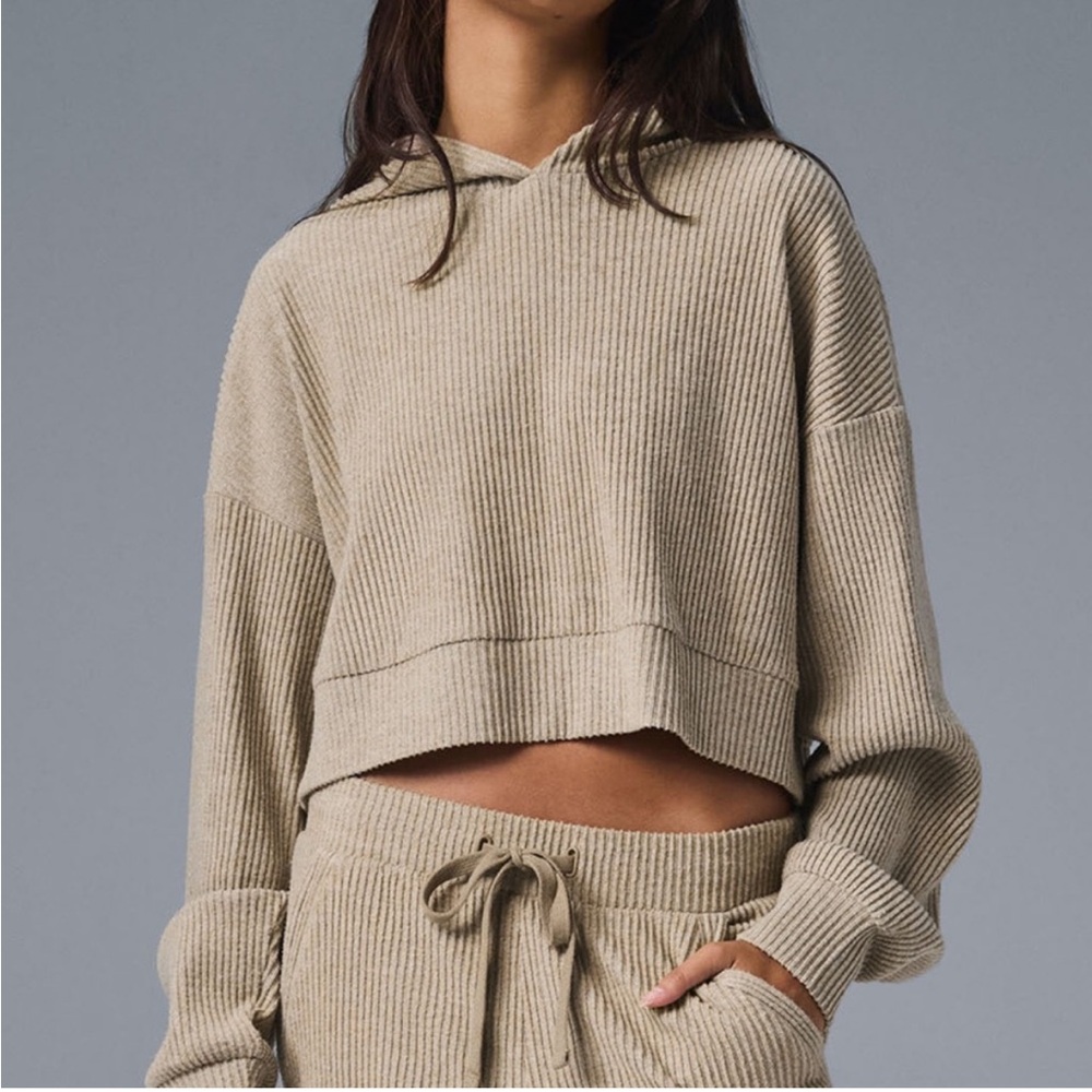 ALO Muse Hoodie in Tan Gravel Heather Size XS